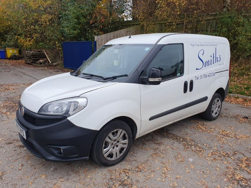 JPS Chartered Surveyors - Motor Vehicle Auction | Mercedes-Benz Citan & Fiat Doblo SX Multijet II - Auction Image 4